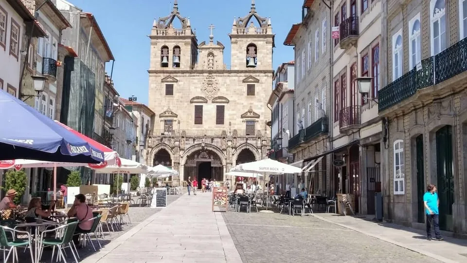 From Oporto: Braga Tour (4 Hours) &mdash; Half Day