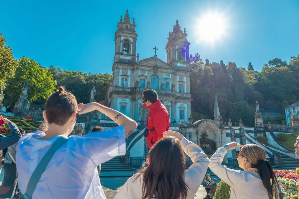 Porto: Braga & Guimar&atilde;es Heritage Premium Experience Tour