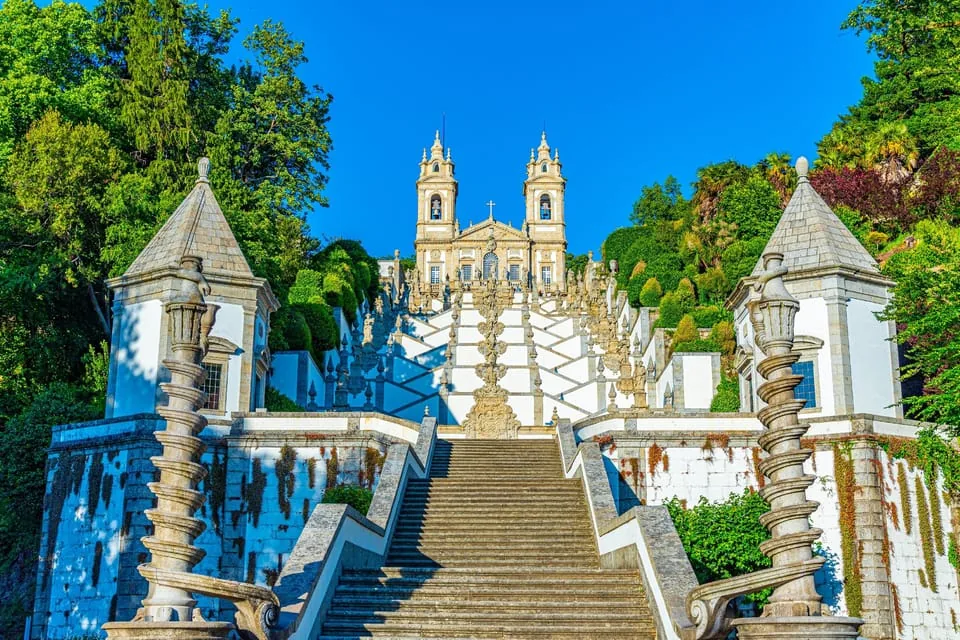 Braga and Guimar&atilde;es &mdash; The Heritage Tour